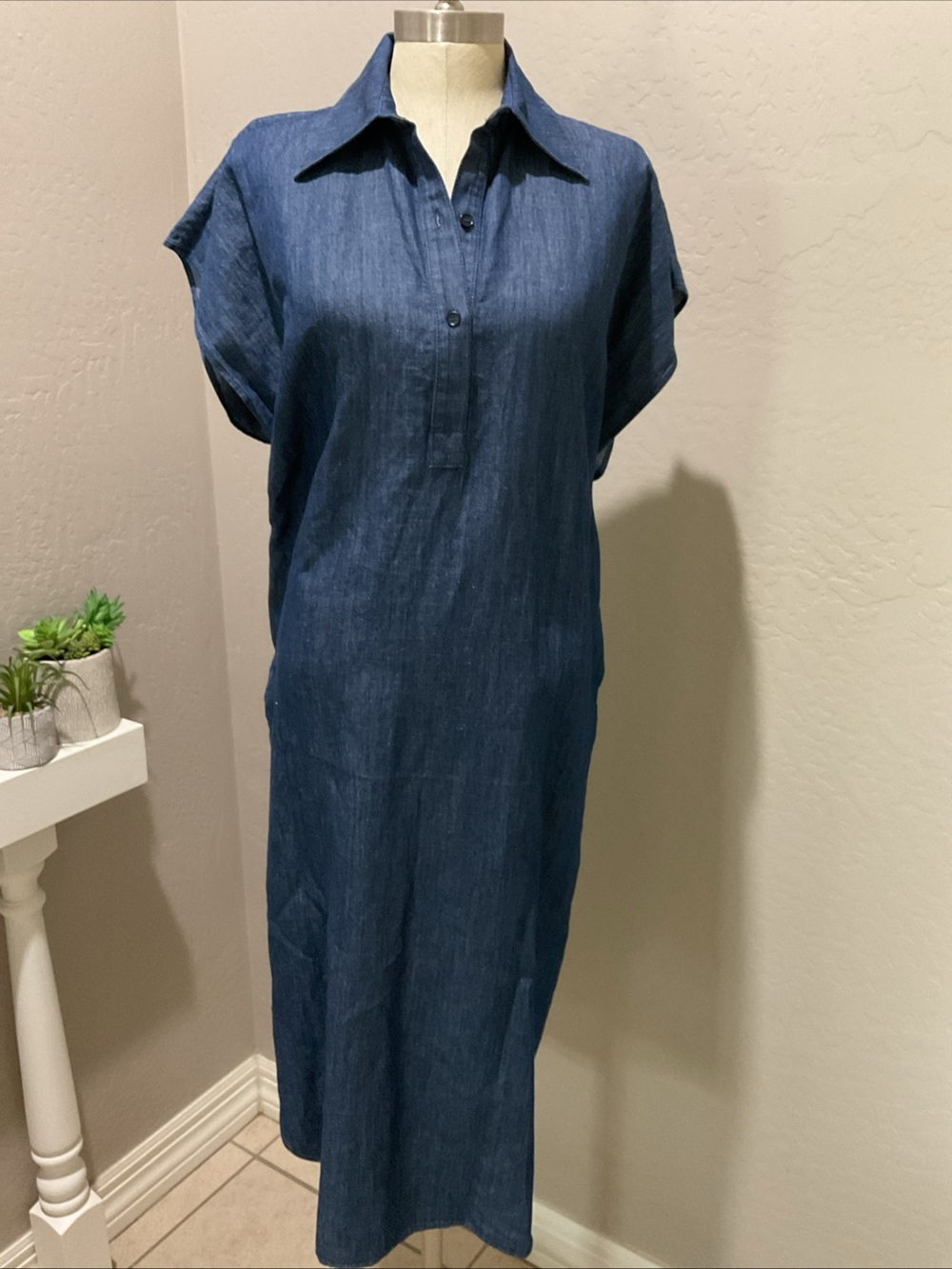 COS midi Denim dress cotton / linen size tag is 6 but fit 12 - Blue